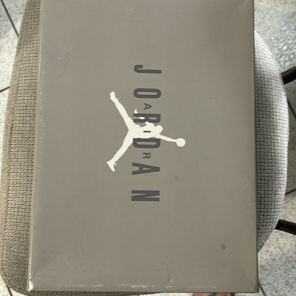 Cool Greys Nike Air Jordan’s.